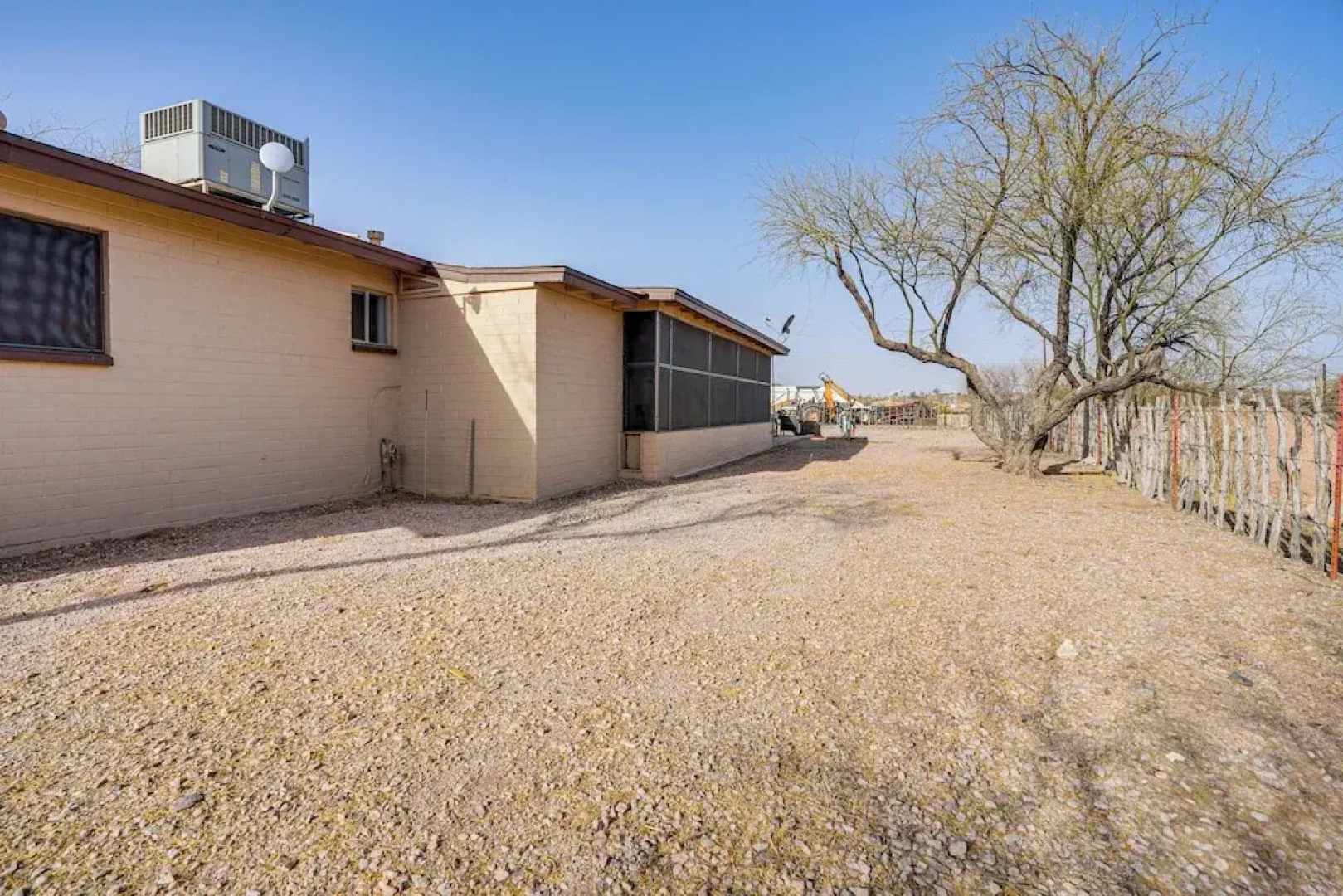 Patio & Mtn Views: Wickenburg 'trail Head House'