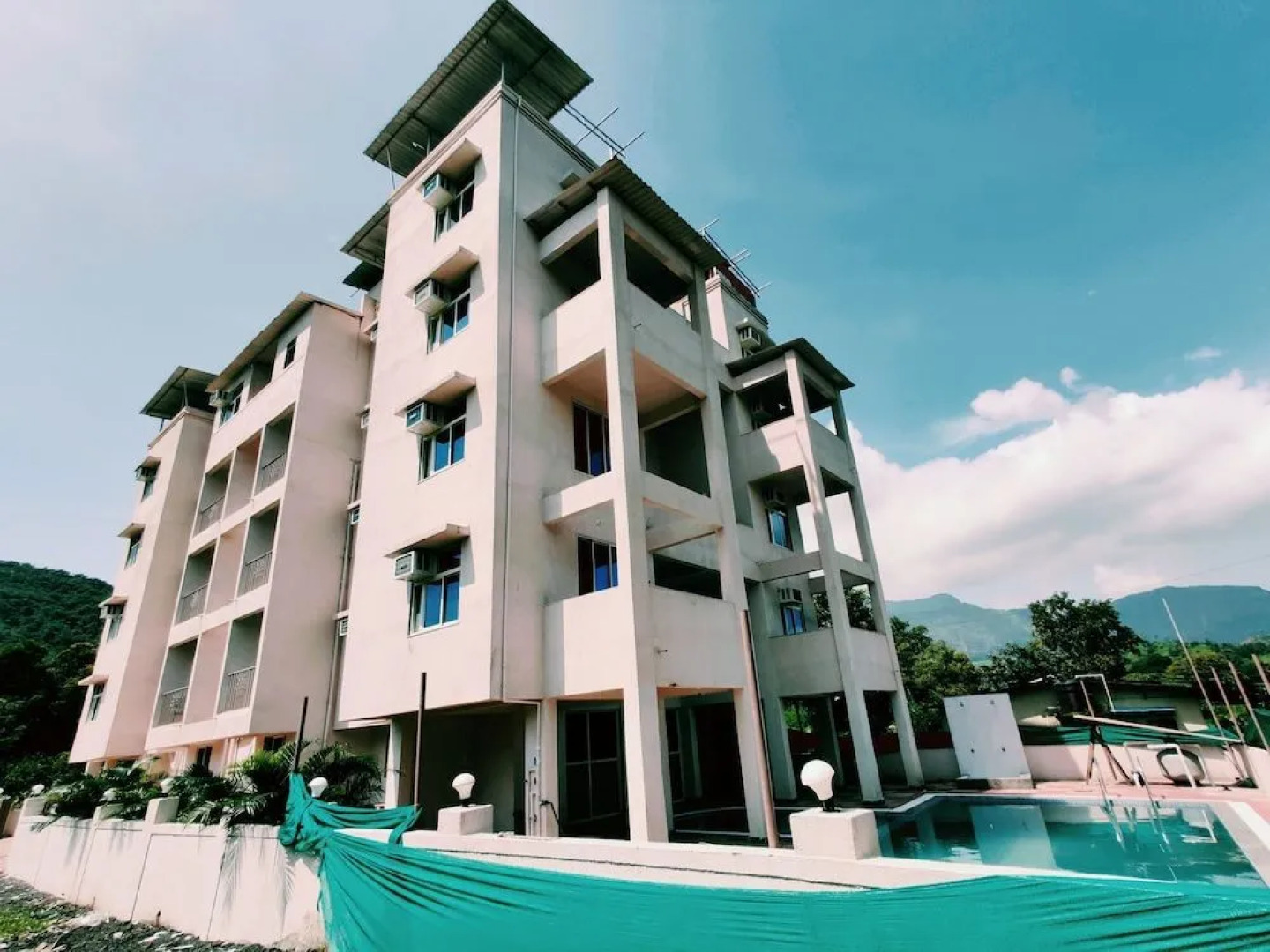 Janavi Resort -Matheran