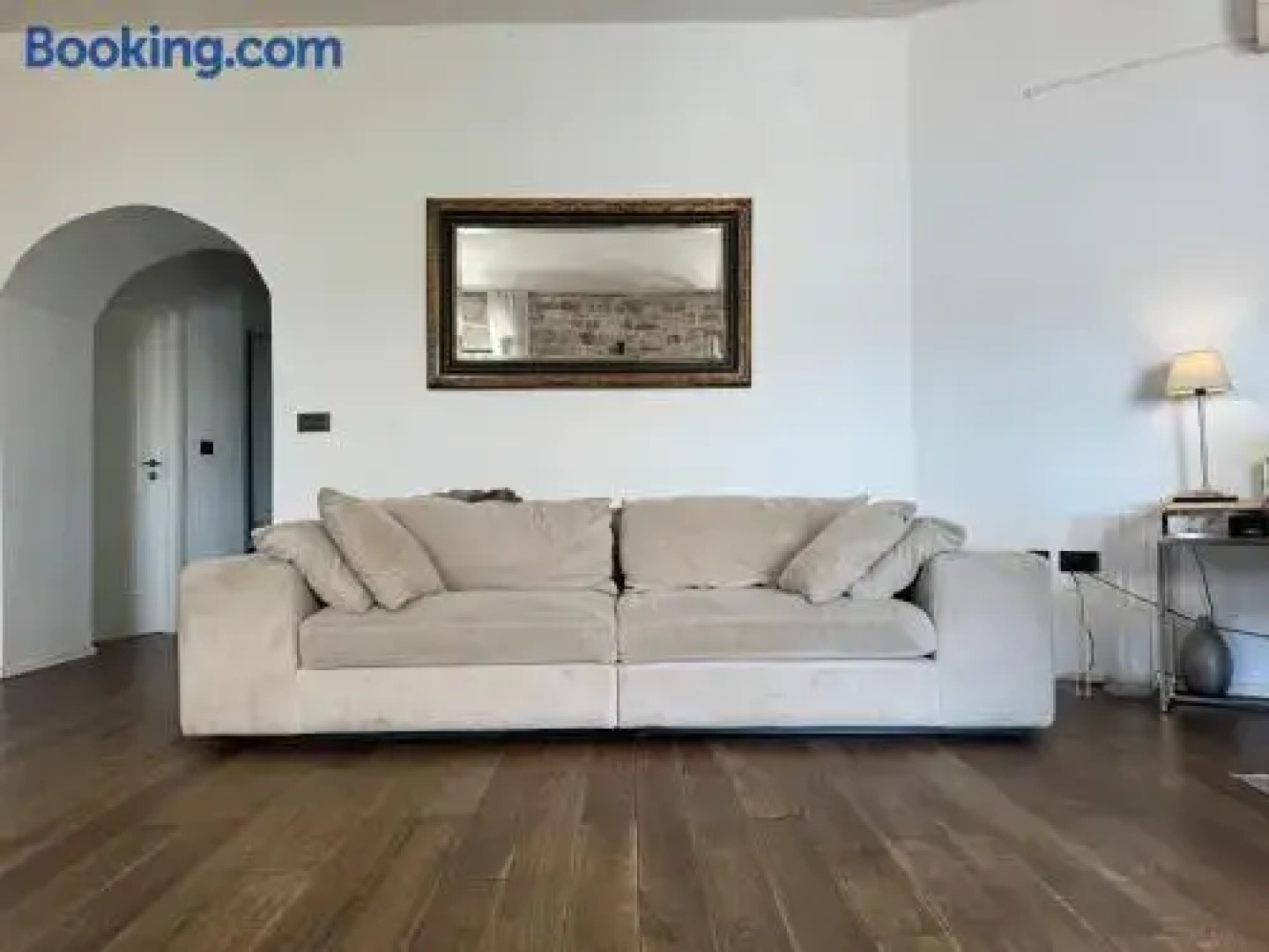 Grand Terrace Sea View Apartments