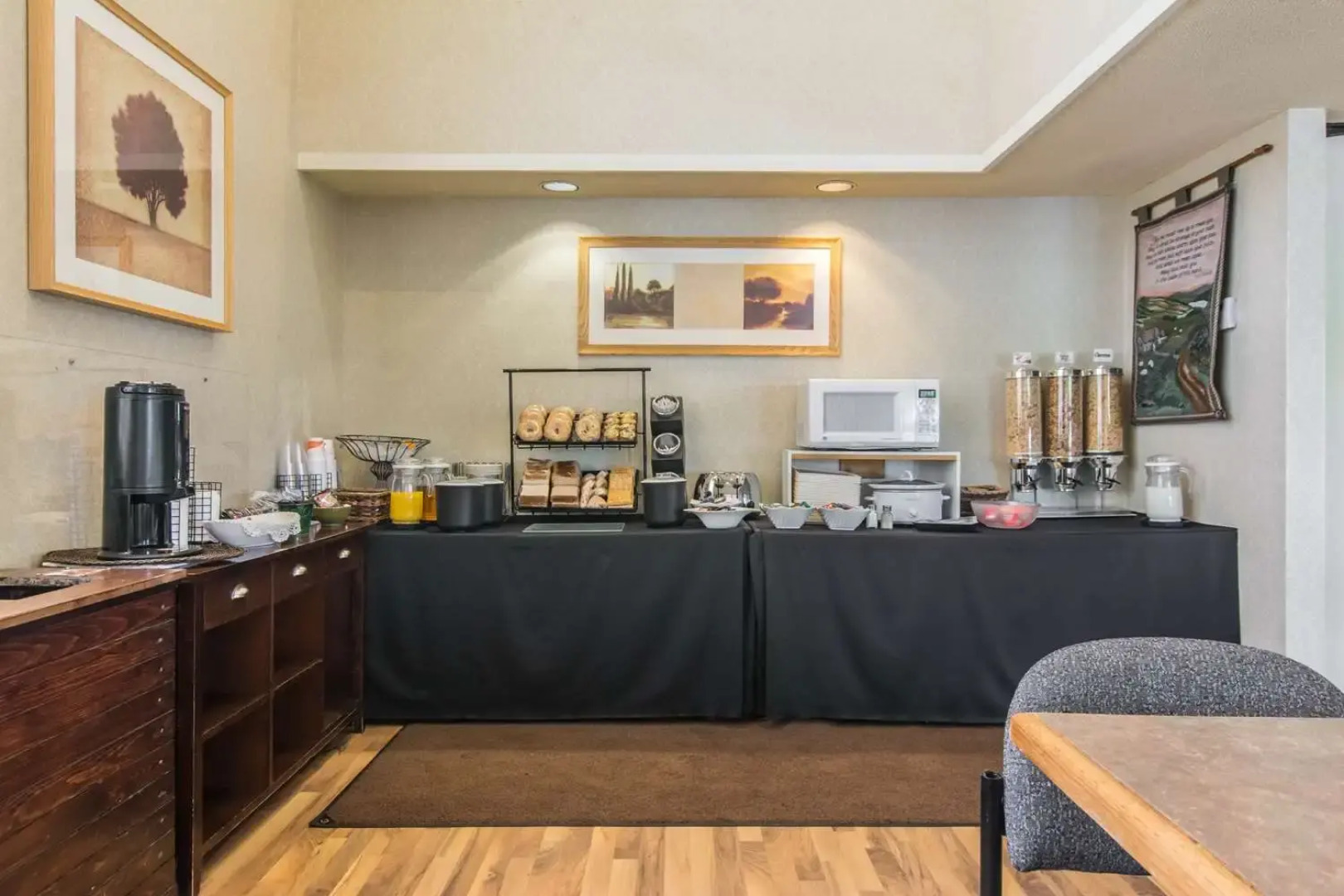 Travelodge by Wyndham Bridgewater