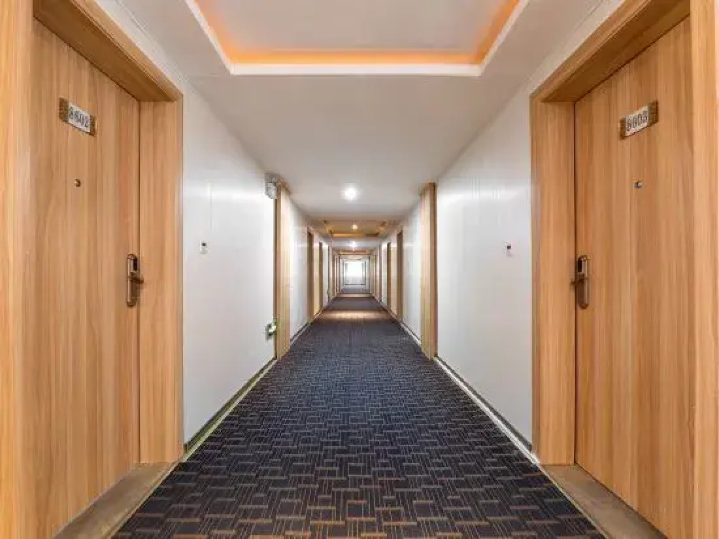 Friendly Hotel (Shaoguan Nanhua Temple)