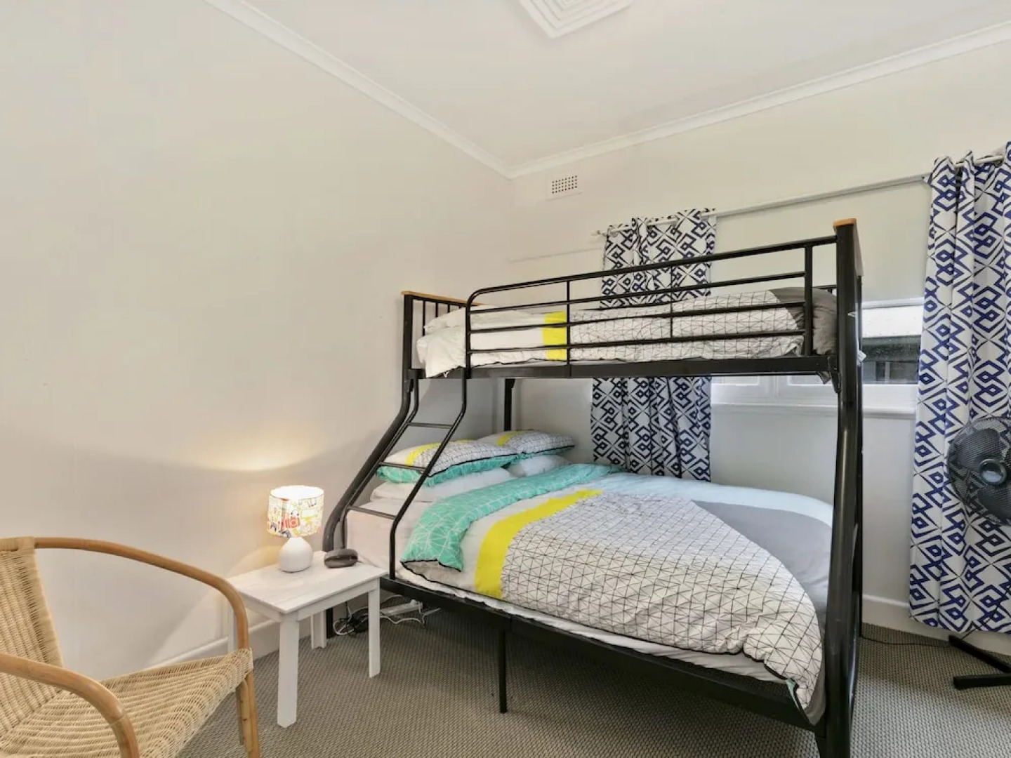 Vintage Sunrise - Pet Friendly (Outside Only)