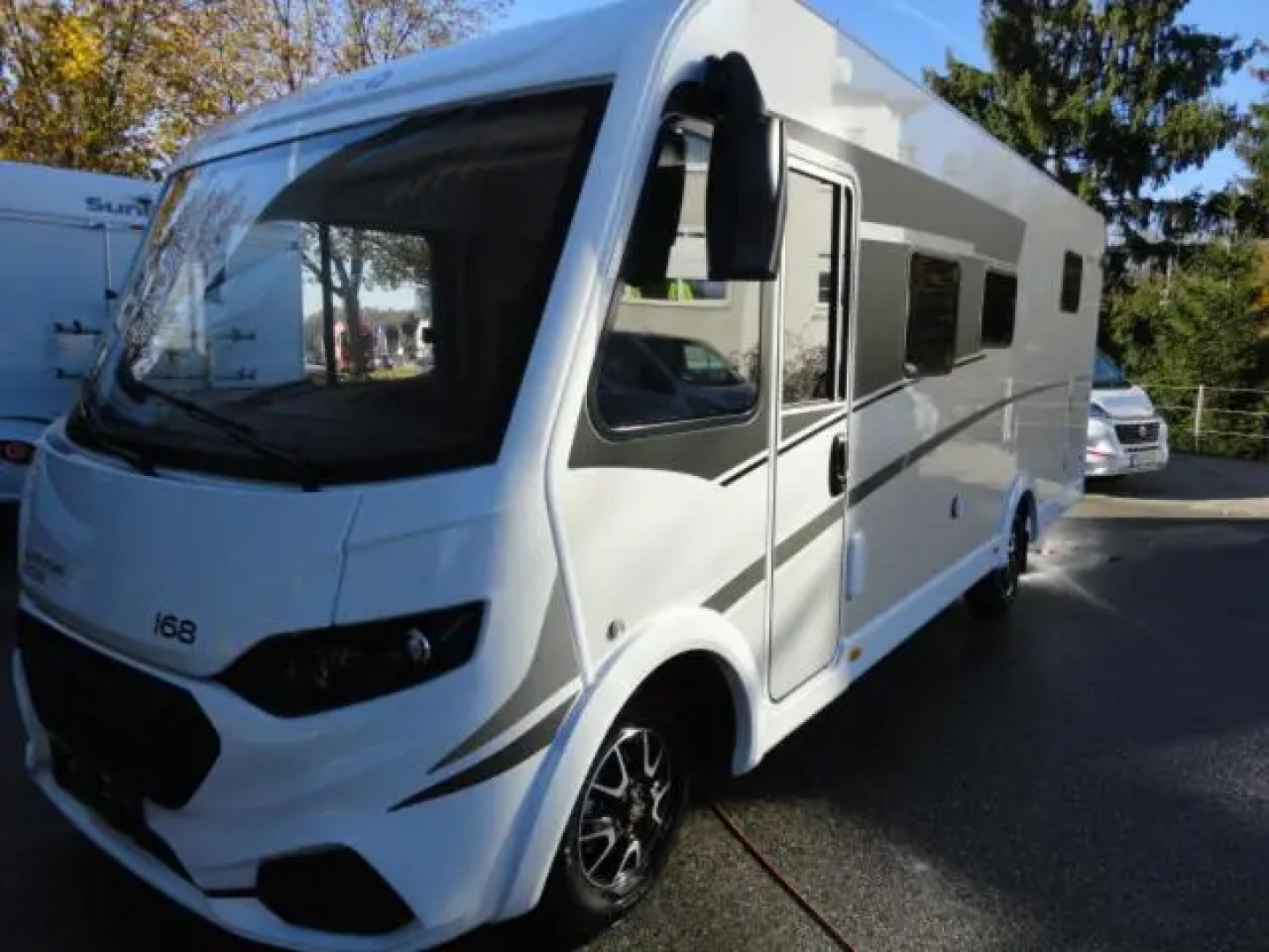 Camper Wohnmobil Sunlight I68