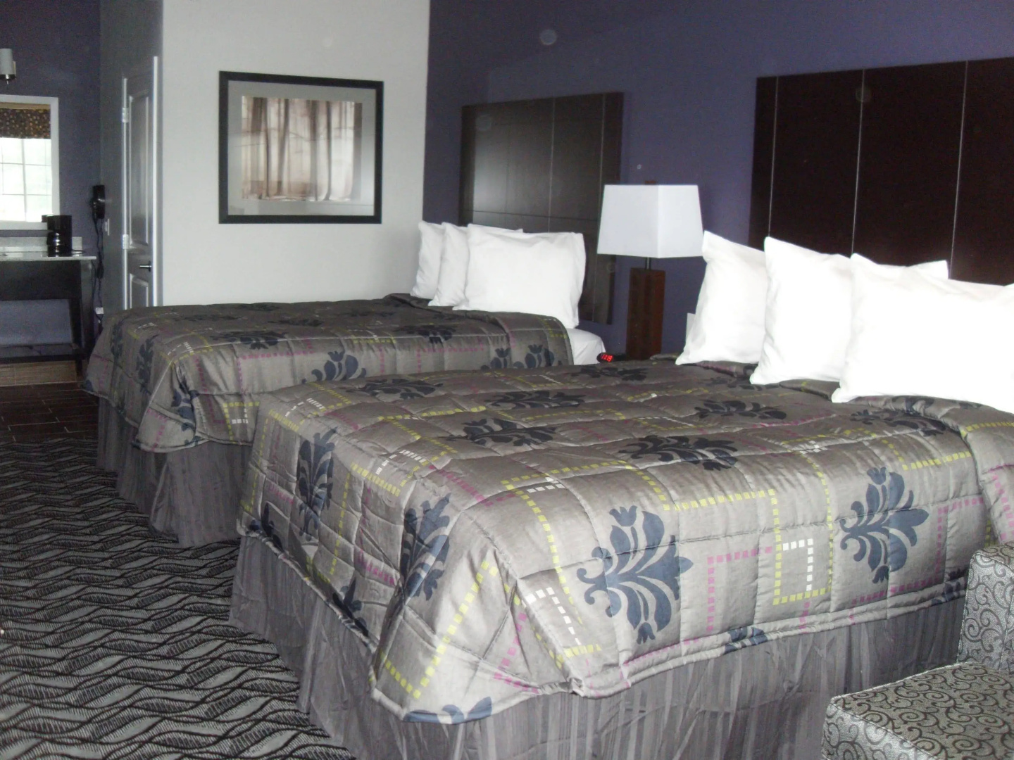 Belmont Inn and Suites