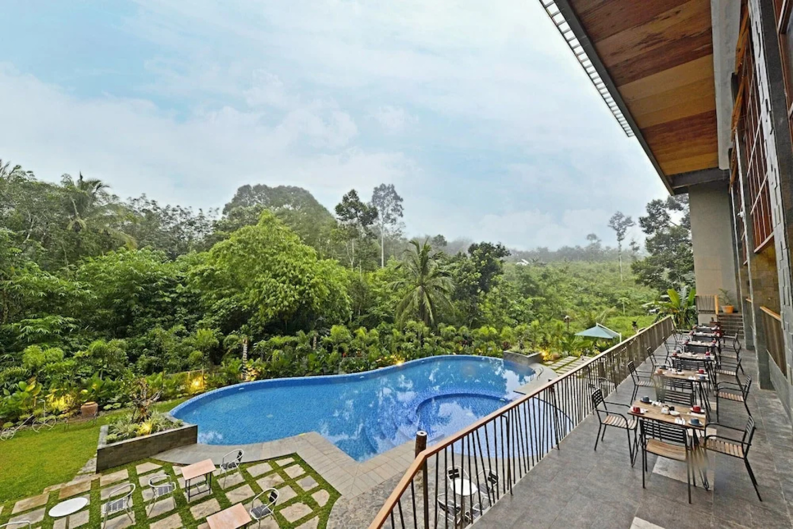 FamVida Hotel Lubuklinggau Powered by Archipelago