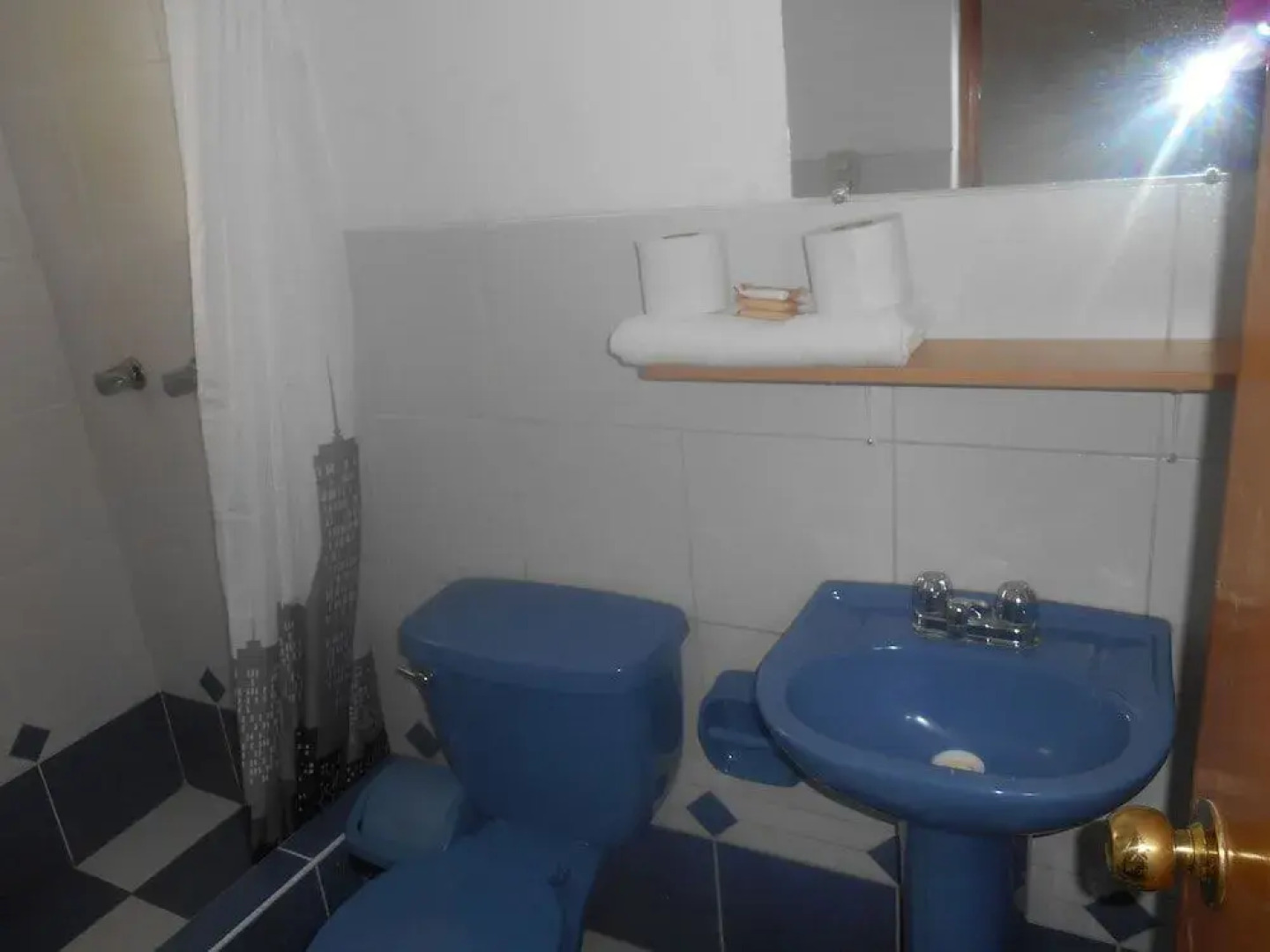 H La Casa de Leonardo