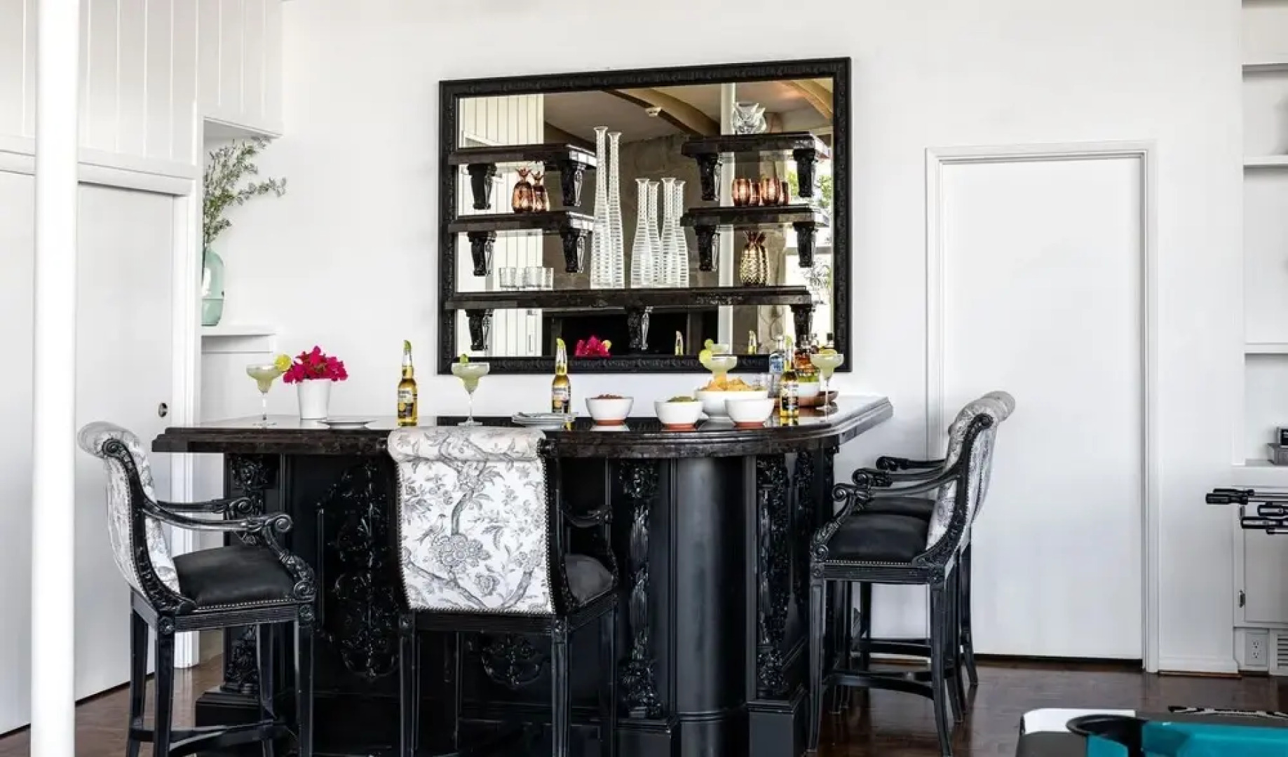 Red Rock by AvantStay Desert Hideaway w View Pool