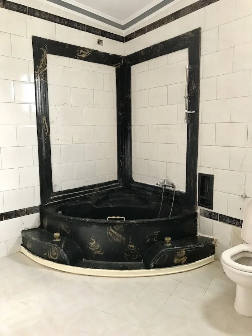 Pyramids View Studios