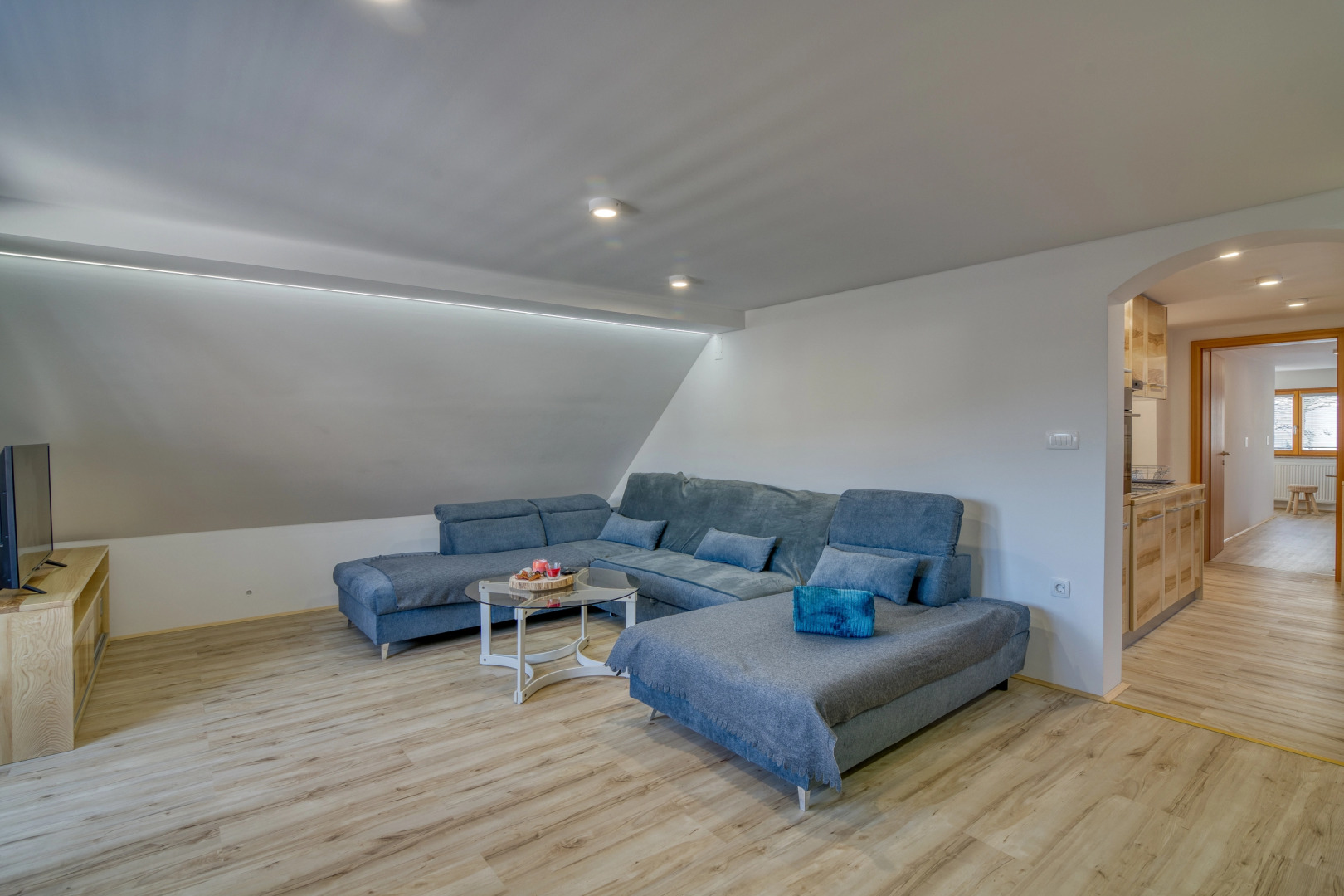 Farmhouse Raspberry Pool Wellness