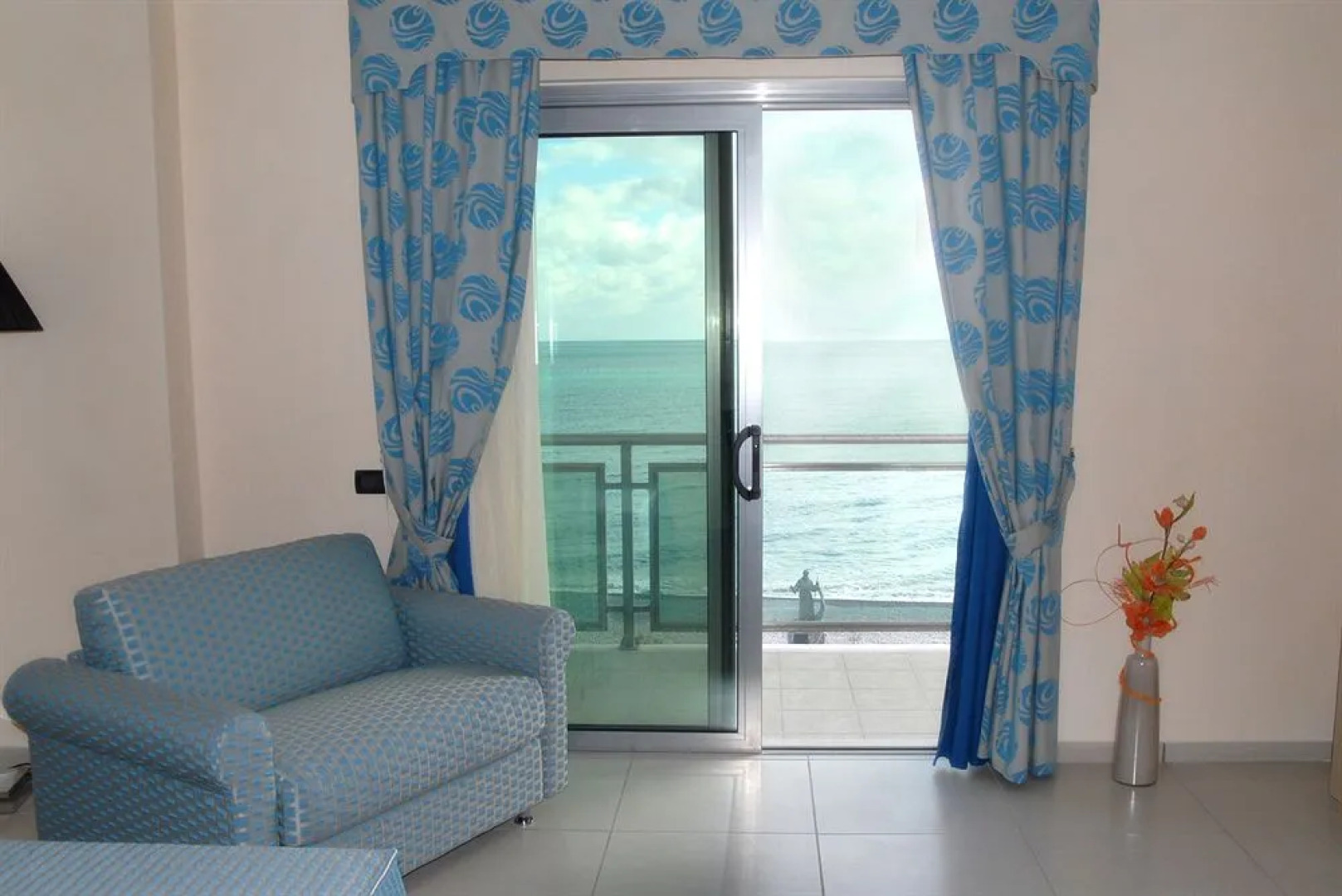 Miramare Palace Hotel