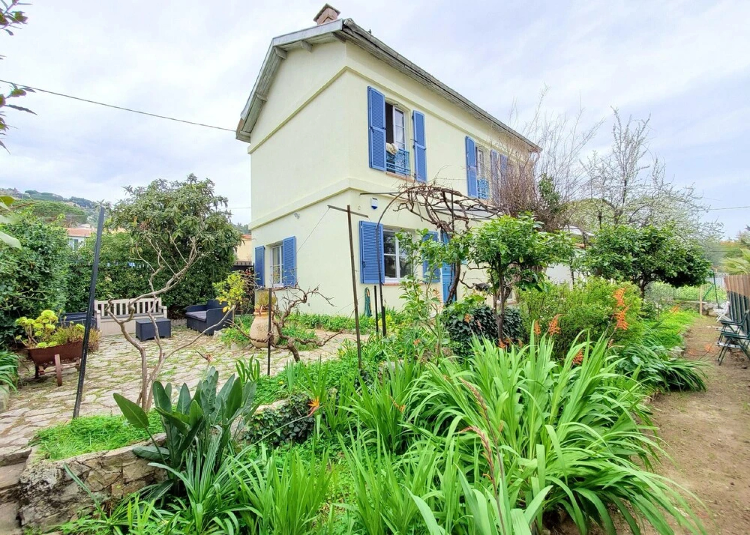 House With 3 Bedrooms in Vallauris, With Wonderful City View, Enclosed Garden and Wifi - 350 m From the Beach