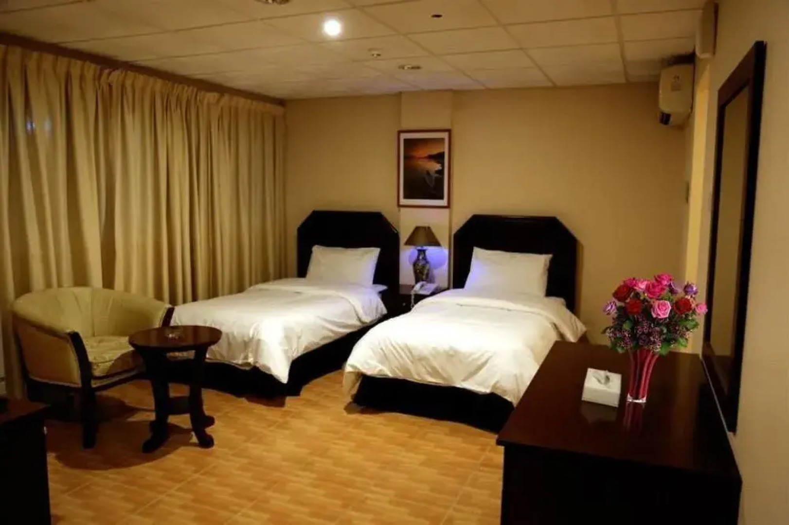 Falcon Hotel Apartments