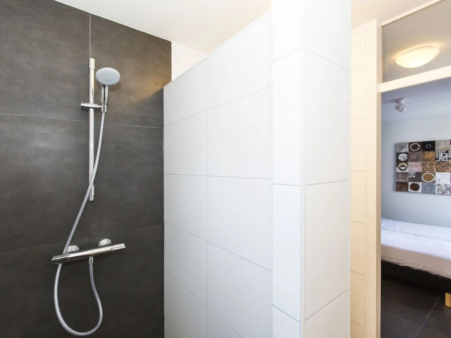 High-end Villa Nestled in Greenery