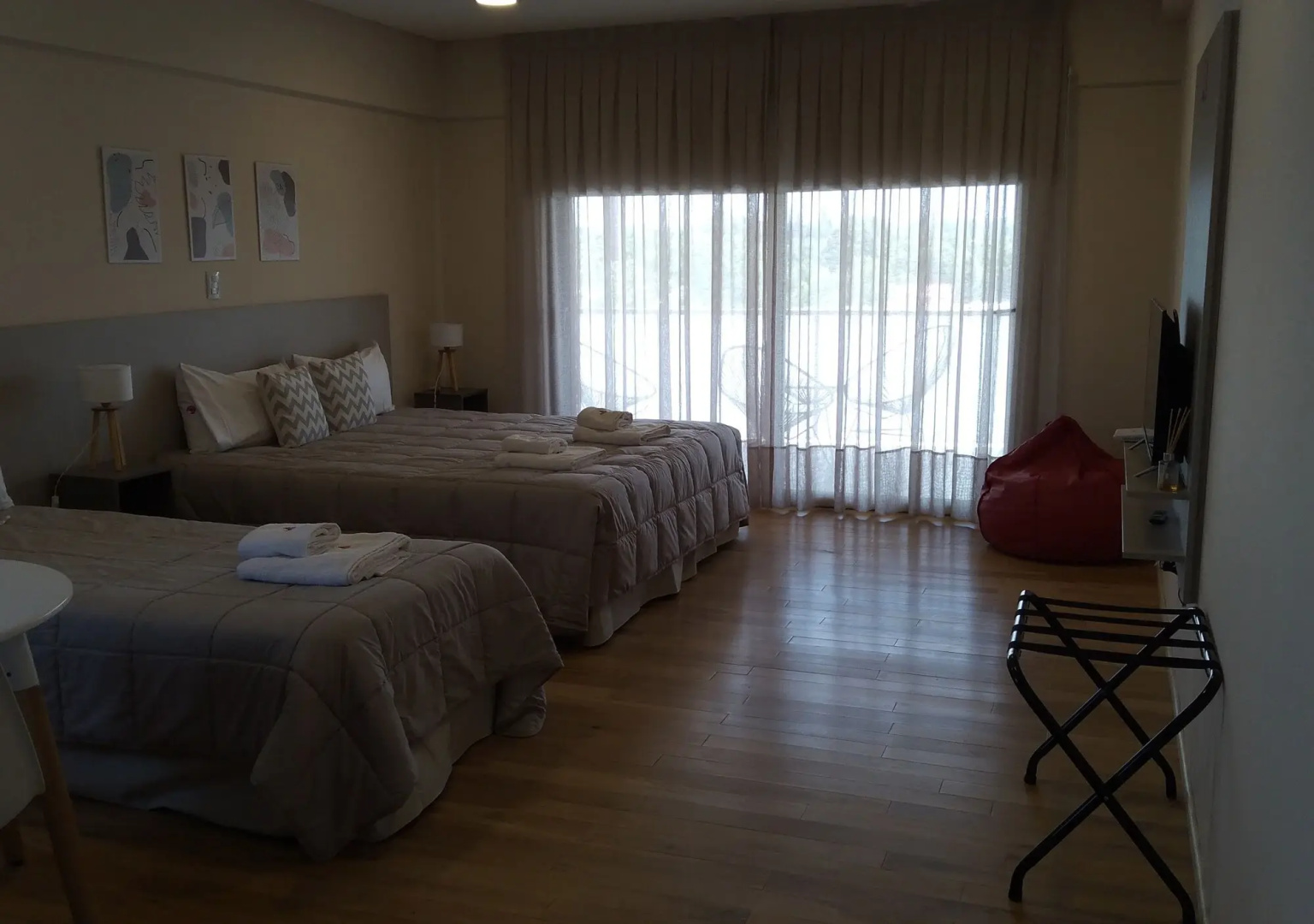 Apart Hotel Quijote by DOT Suites