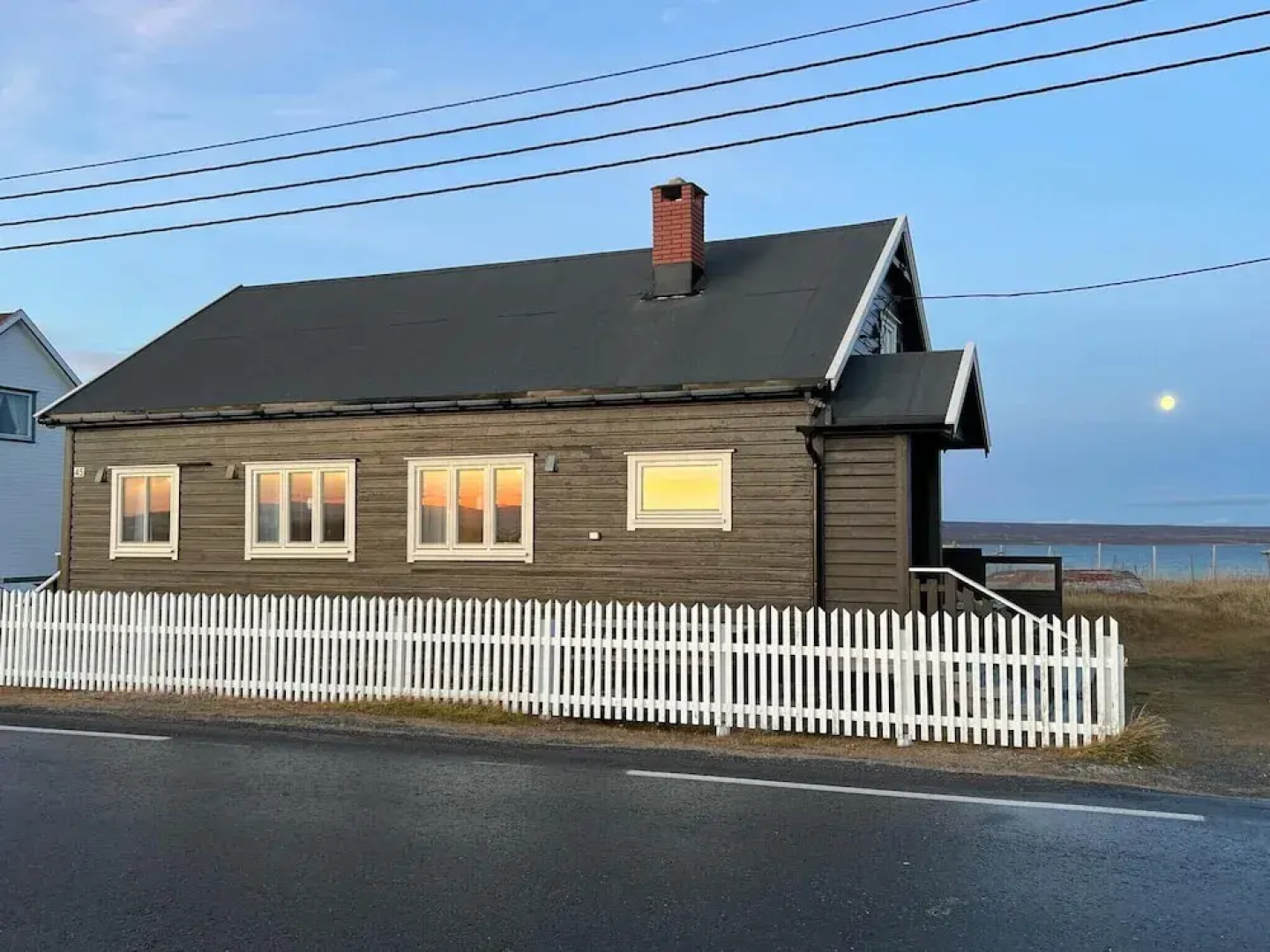 Ekker Island Arctic Lodge