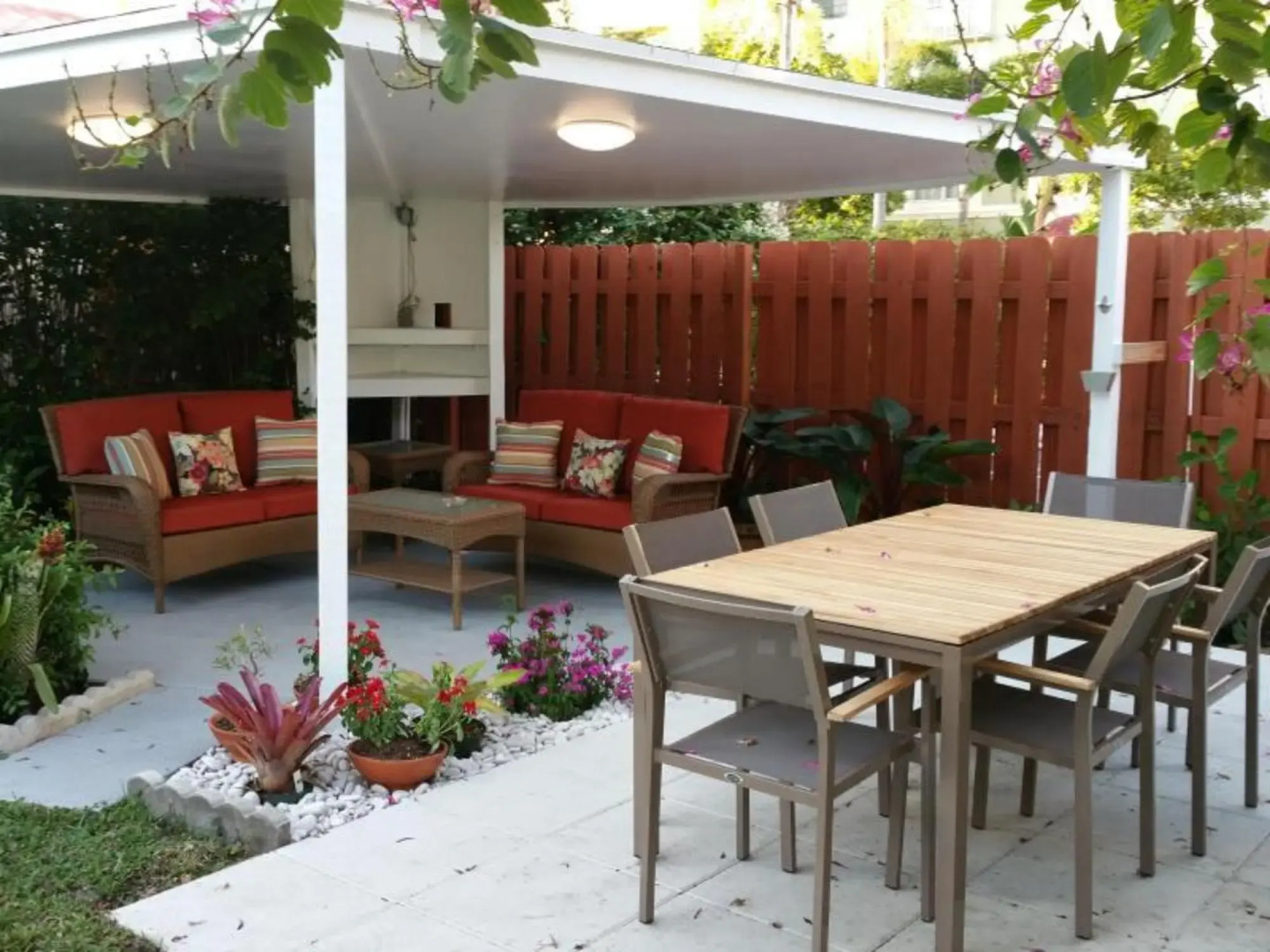 Downtown Hollywood Boutique Hotel