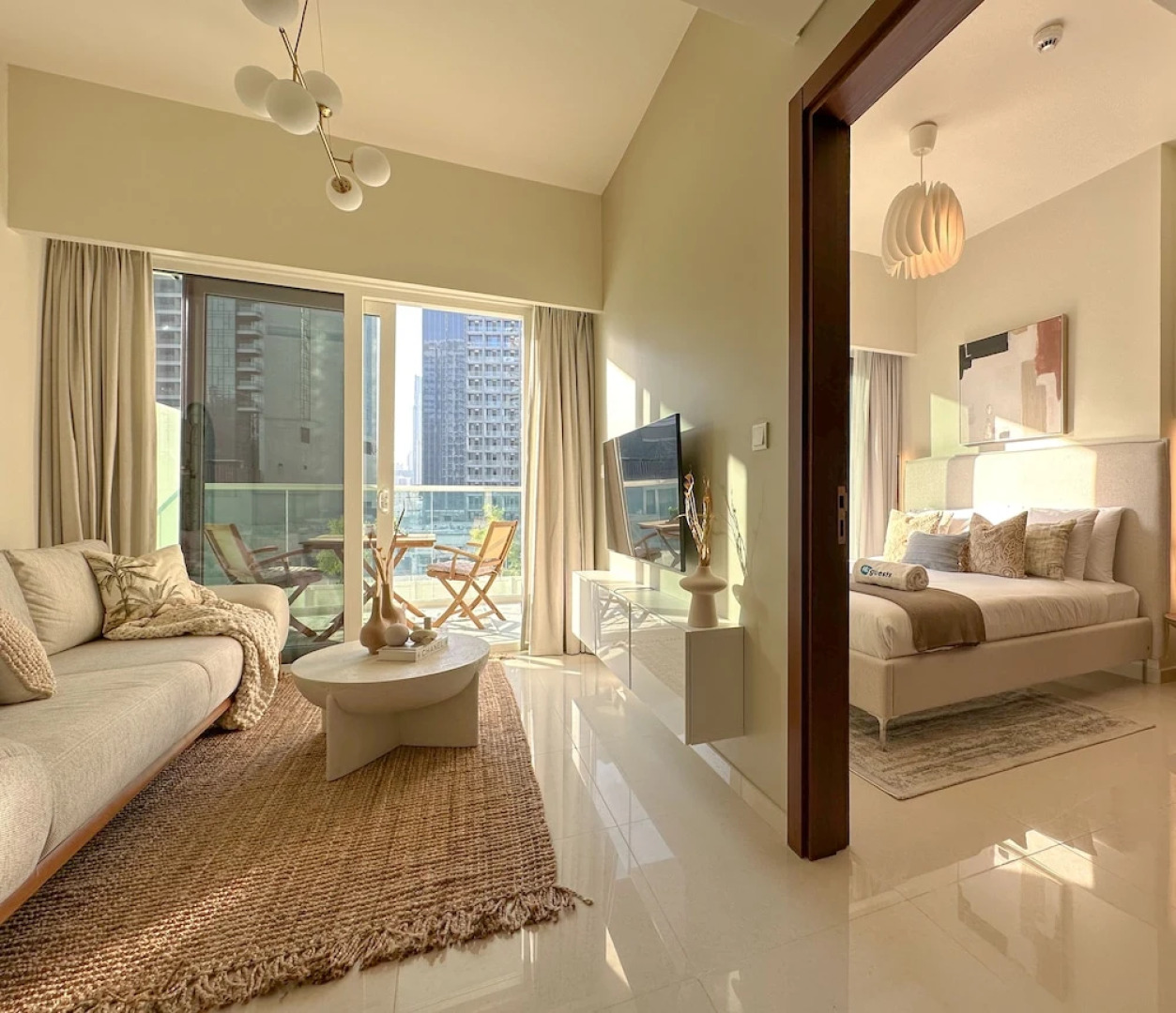 HiGuests - Reva Residences