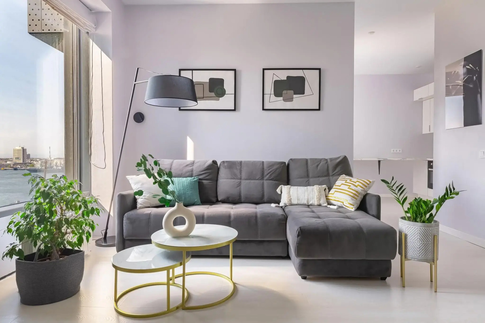 Апартаменты на улице Фастовская 50