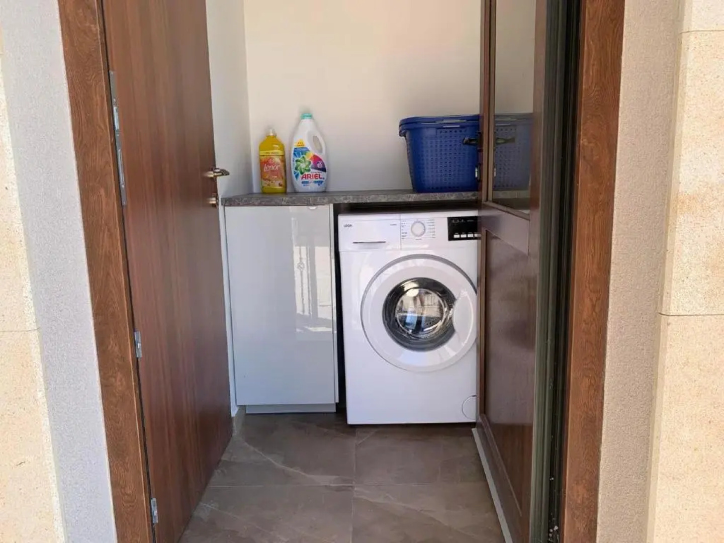 Magnolia CAPTAINS HOUSE with A POOL