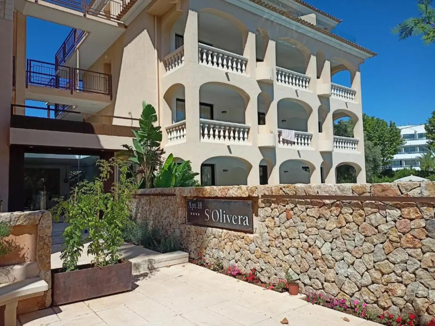 Apartamentos s'Olivera