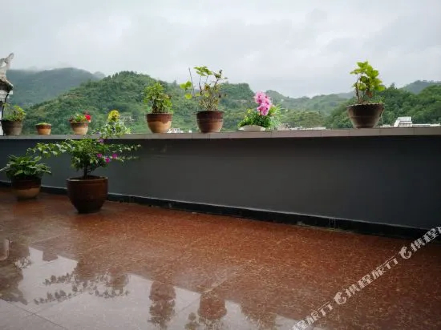 Zhenyuan Xingfuli Hostel