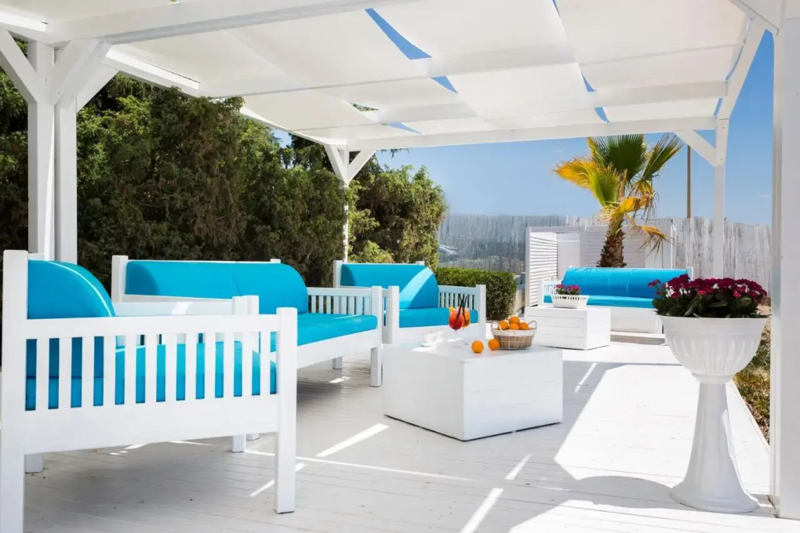 Ticho's Greenblu Hotel