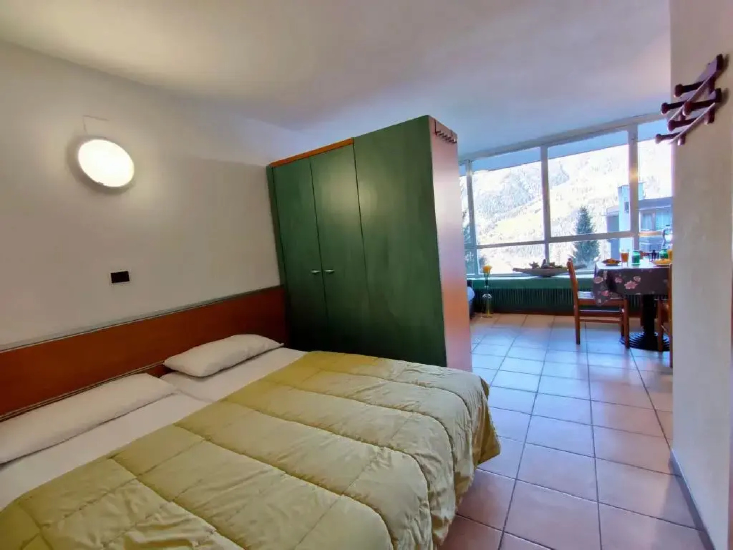 Residence Lores 2