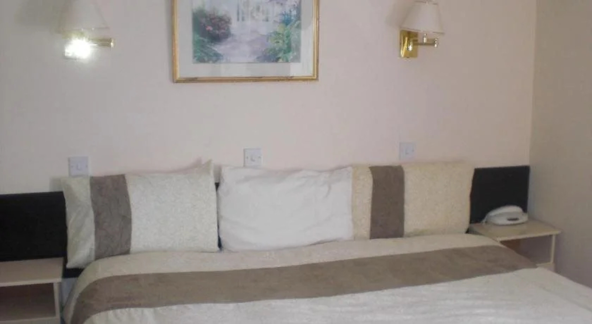 Countrywide Inns Commercial & Tourist