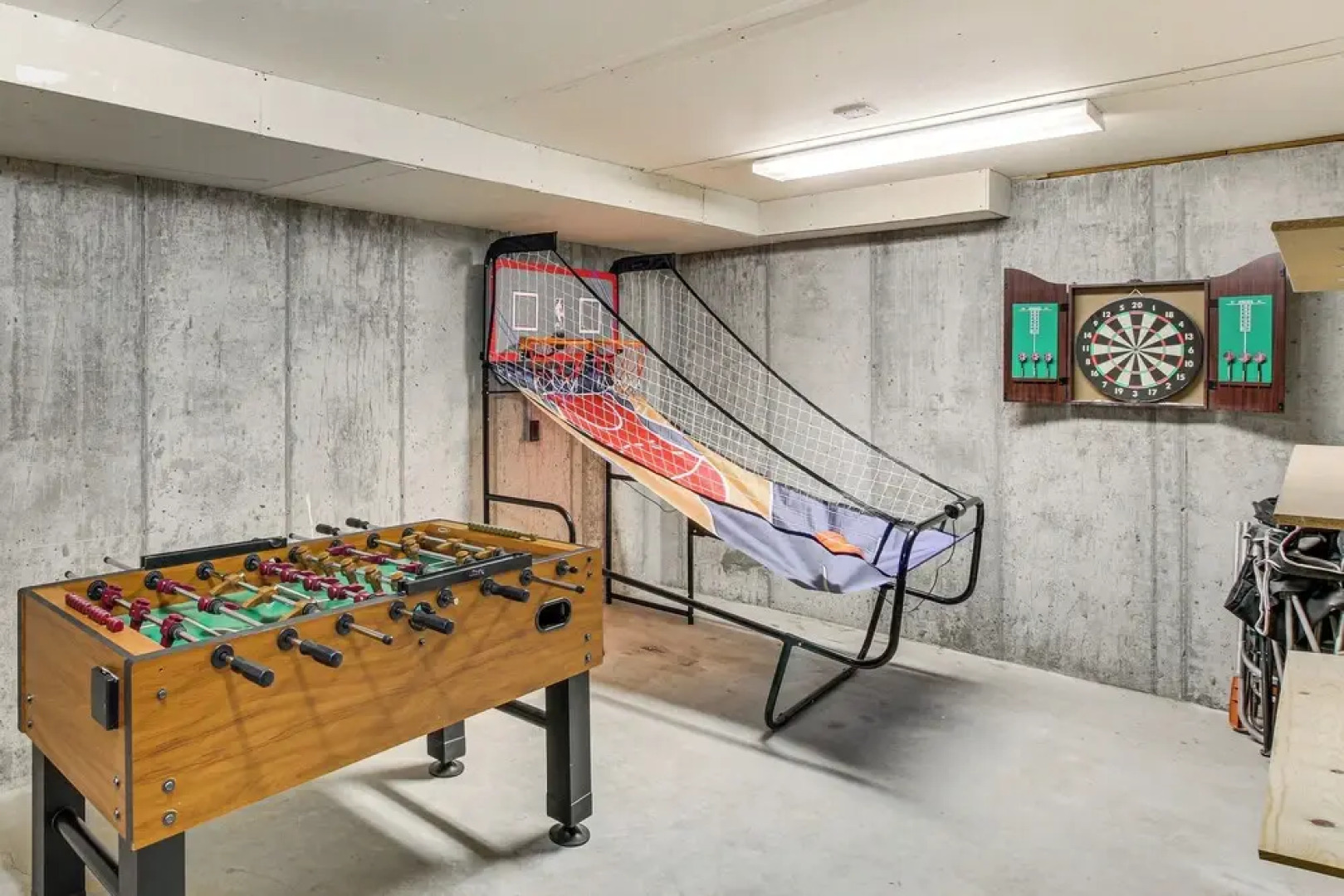 Scenic Views & Game Room: Garden City Retreat!