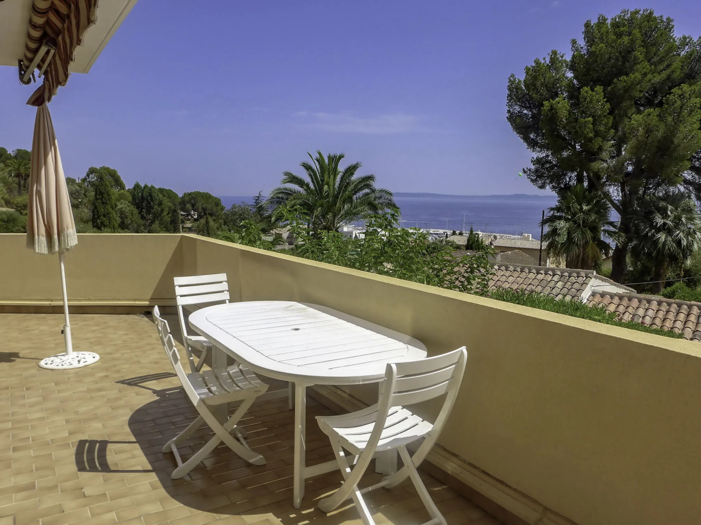 Apartment Cadet Rousse