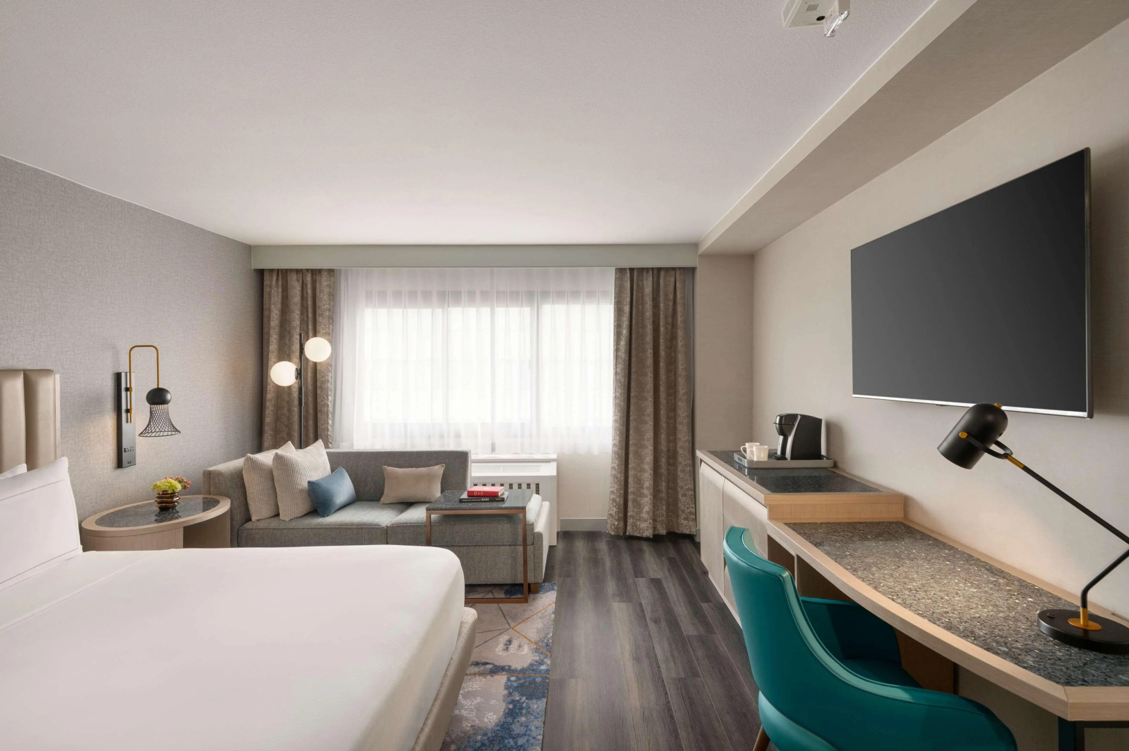 DoubleTree by Hilton San Francisco South Airport Blvd