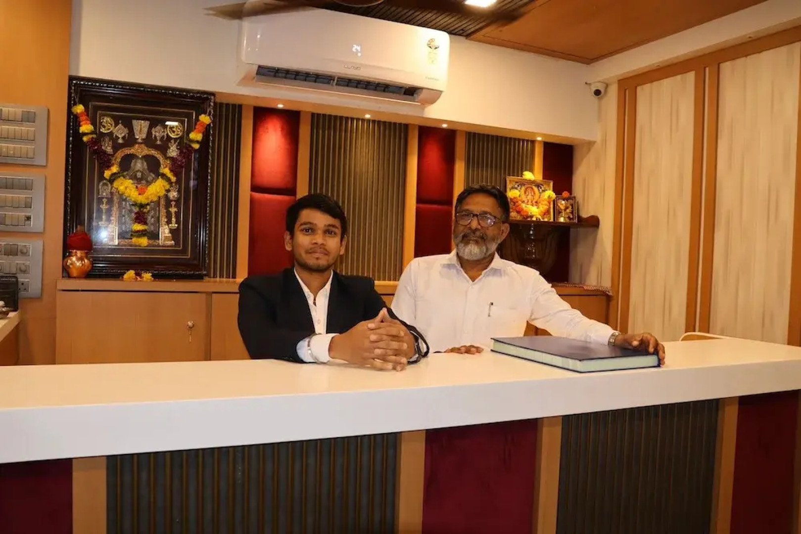 Hotel Aishwarya Residency