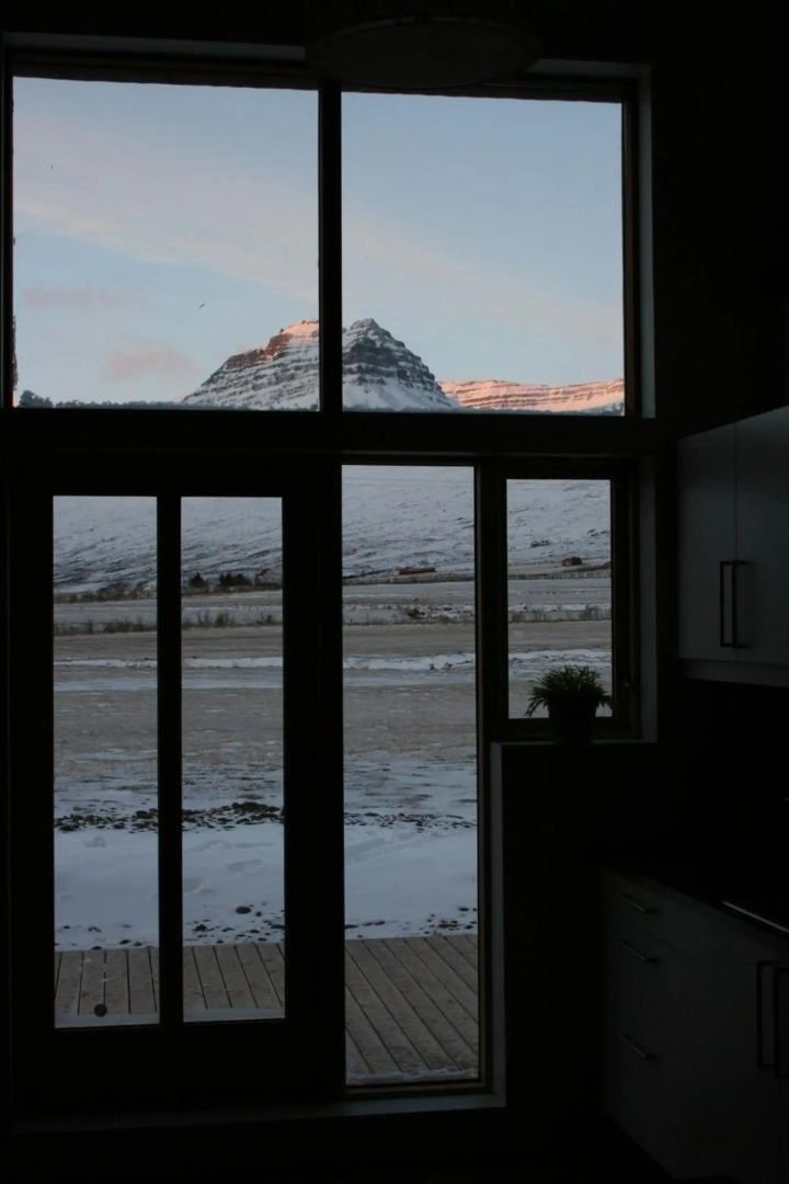 Óseyri Hlaðan -The Barn