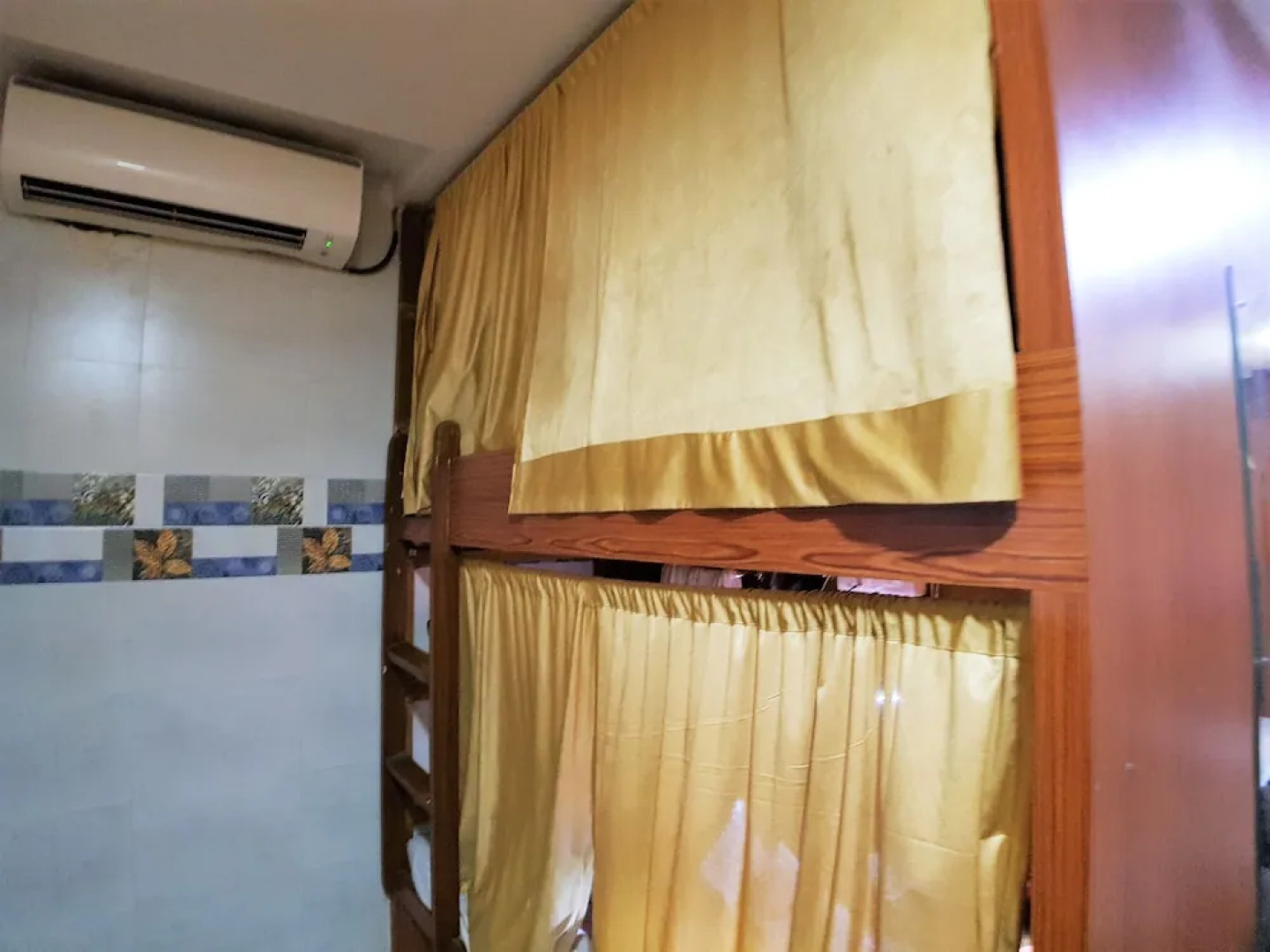 Hexa Ahlan Dorm - Hostel