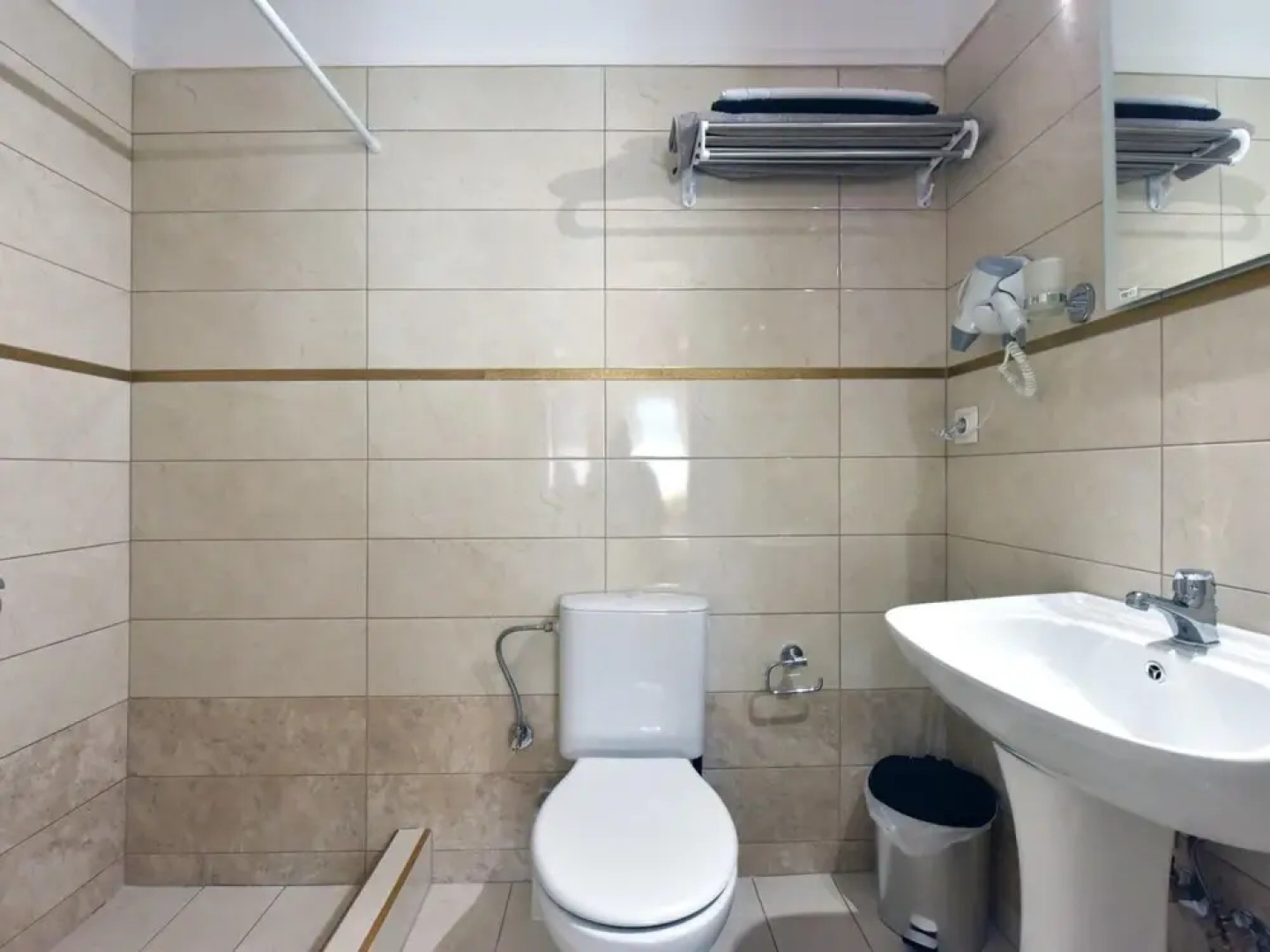 Elina Studios 2 by Travelpro Services- Nea F