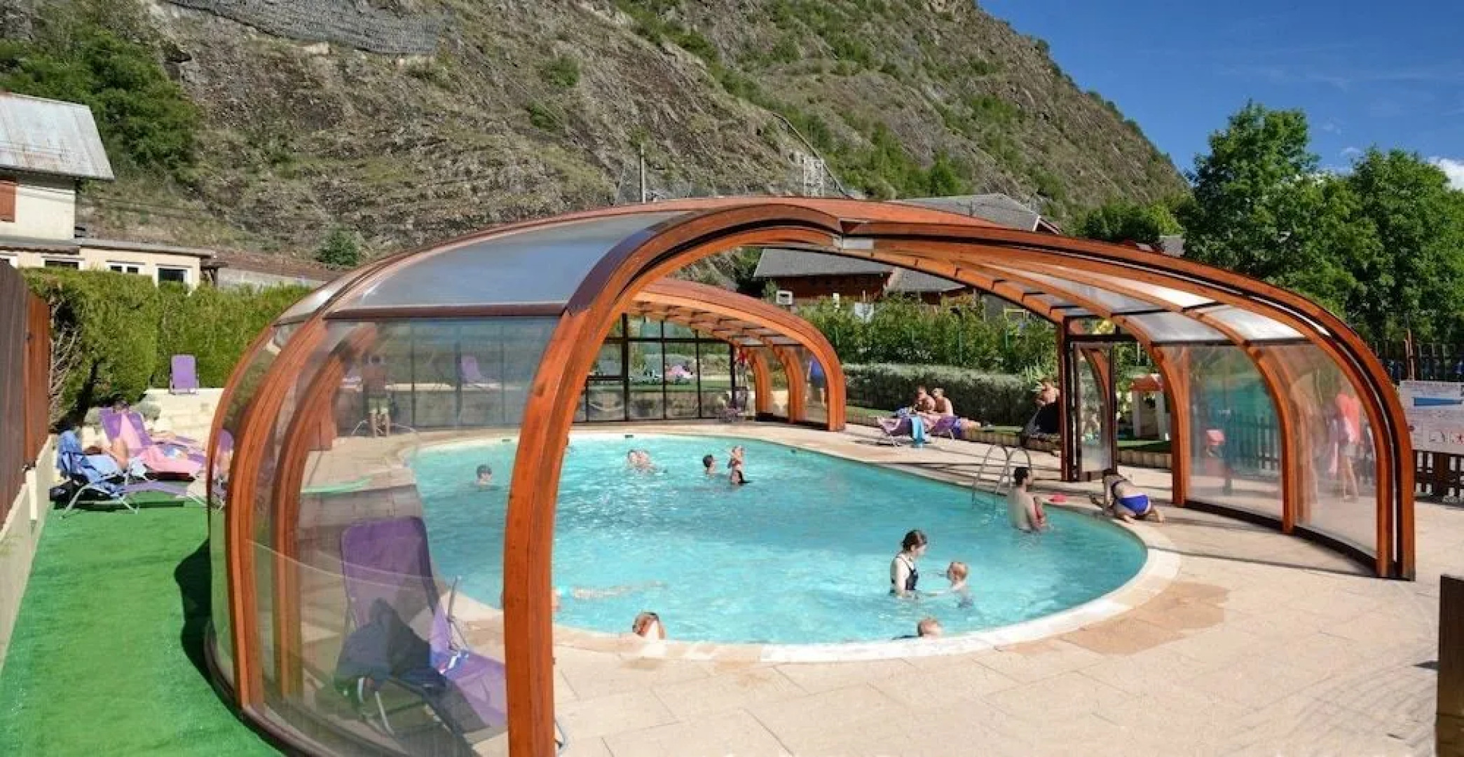 A La Rencontre Du Soleil - Camping