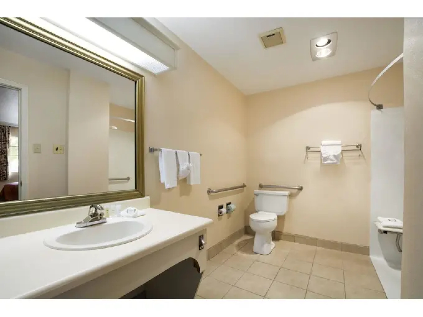 Baymont by Wyndham Beaumont