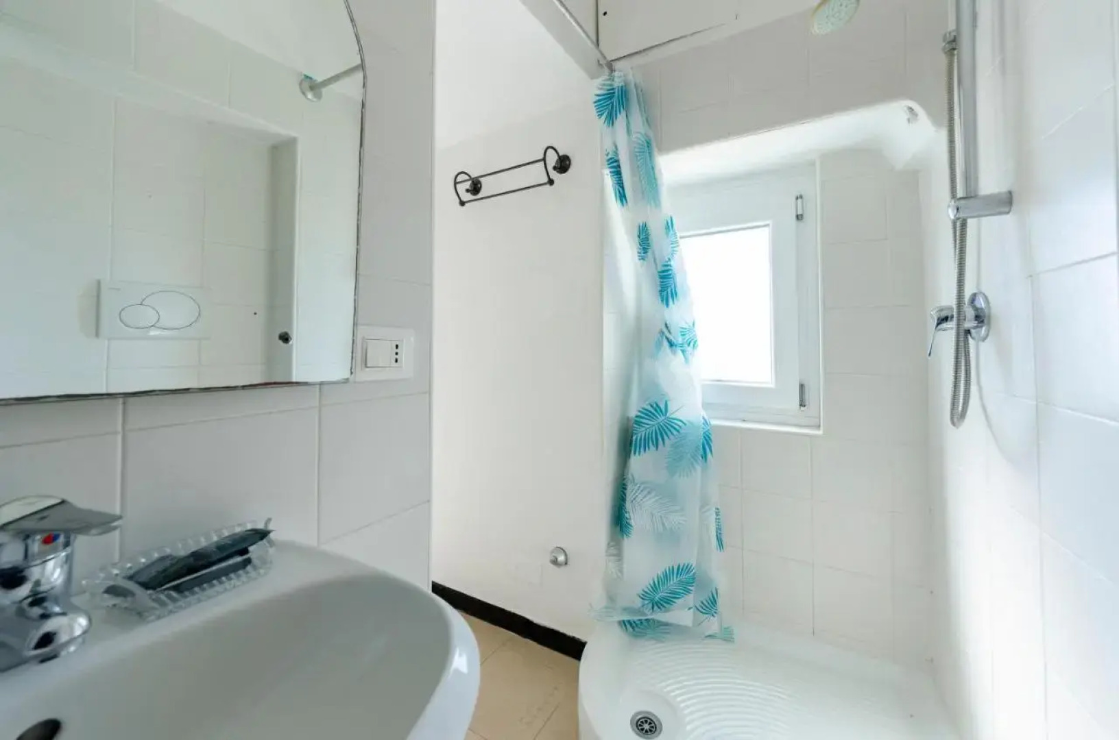 ALTIDO Great Flat with Balcony & Sea View near Beach