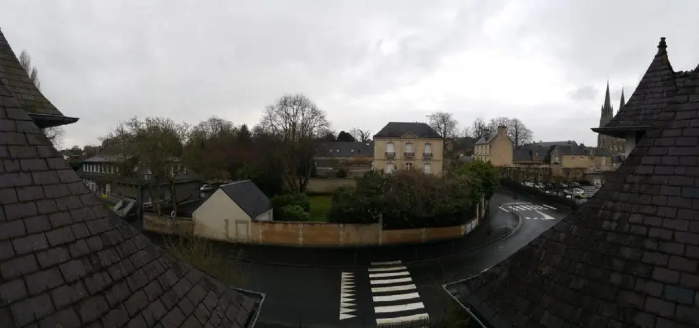 Castel Bayeux Guesthouse