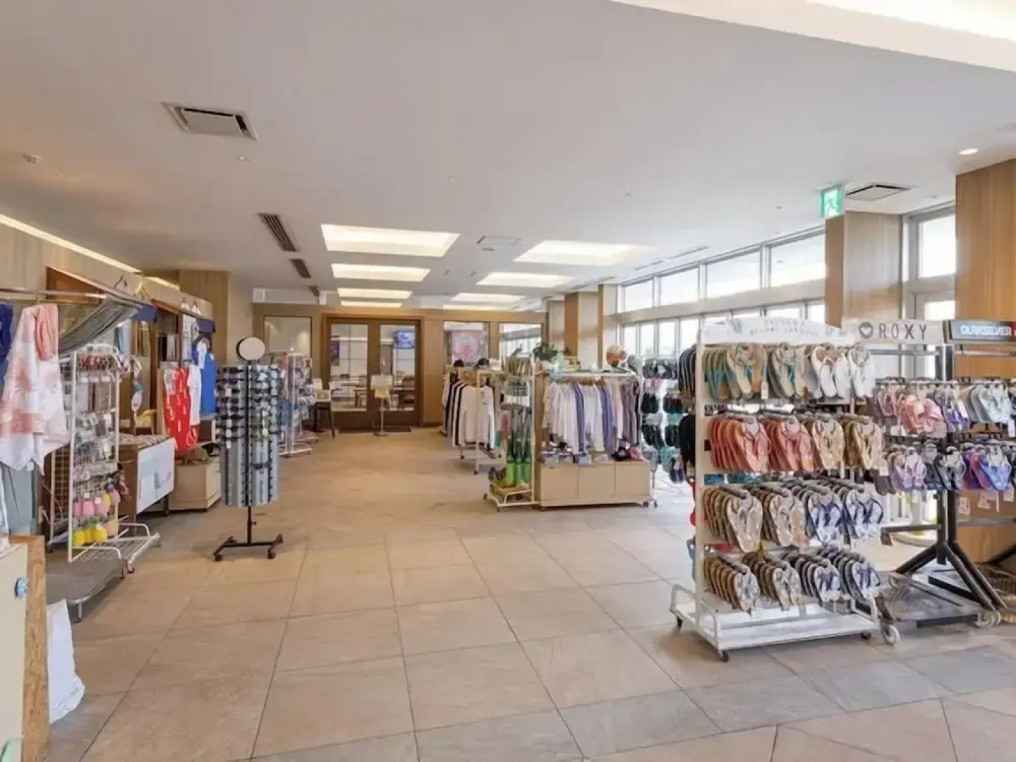 Kariyushi LCH Resort