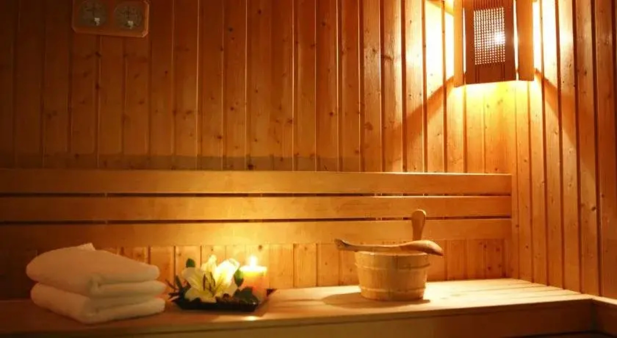 Agsaray Deluxe Hotel