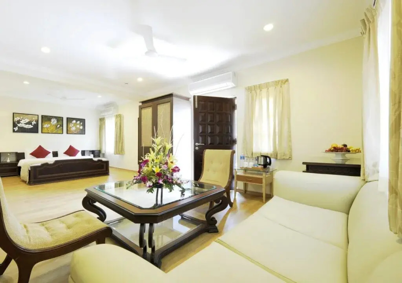 Deltin Palms Riverfront