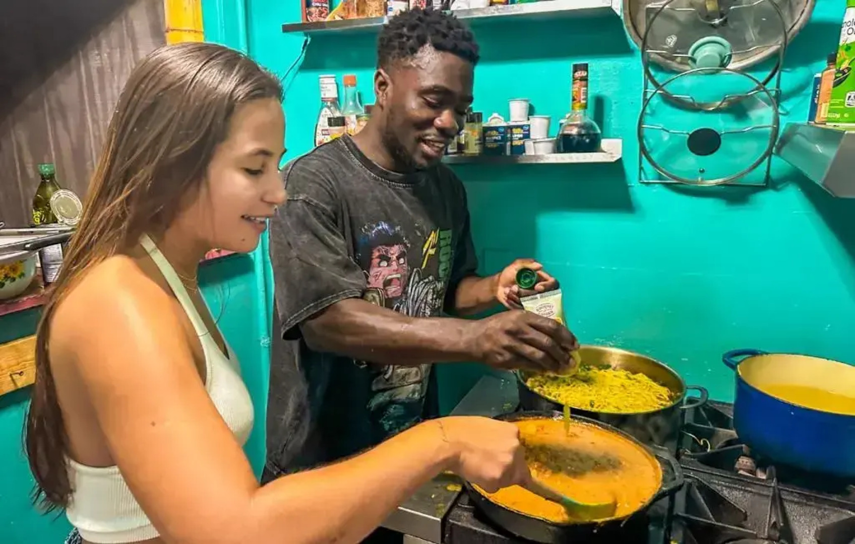 ITH Beach Bungalow Surf Hostel