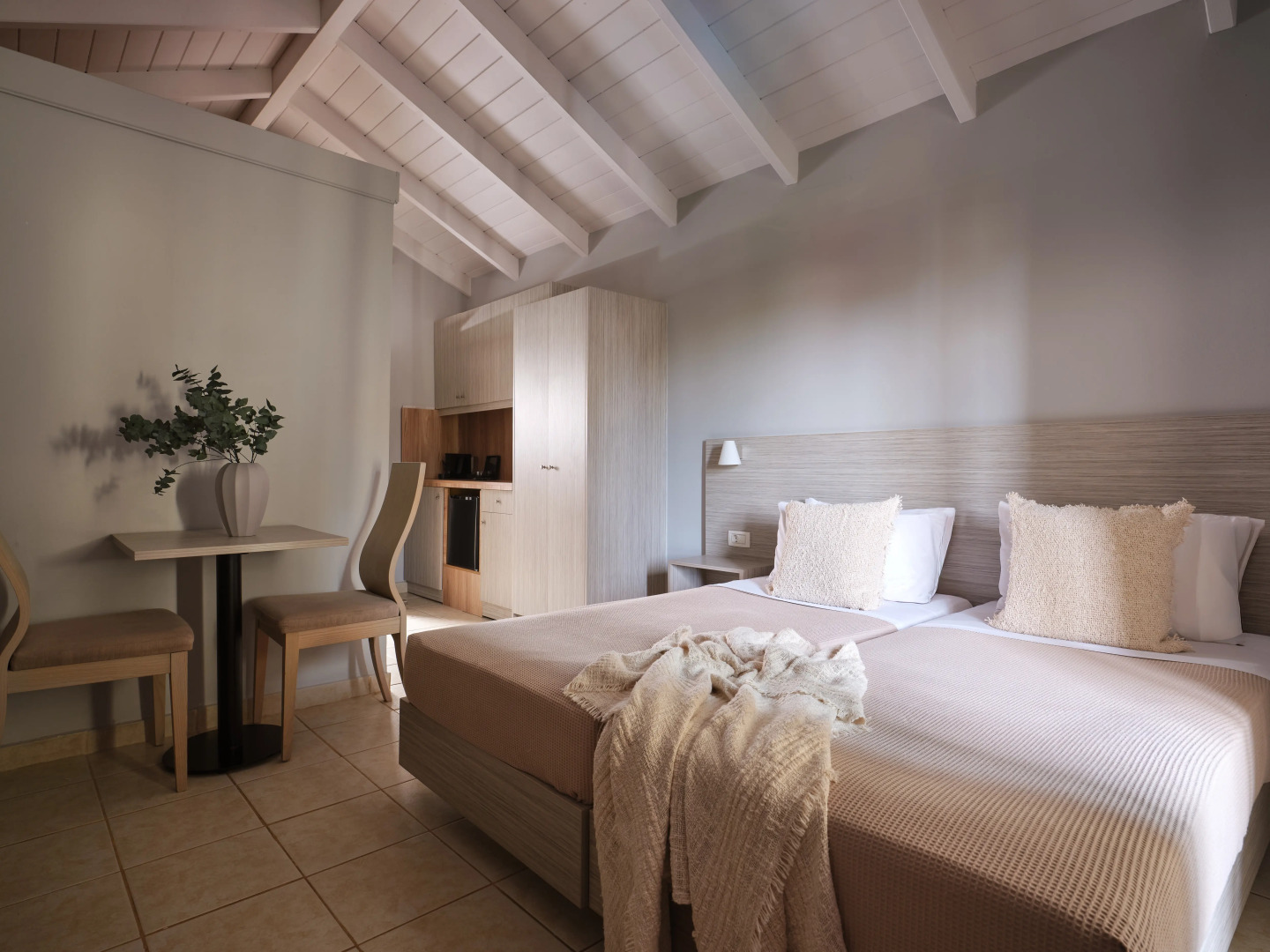 Отель Zante Atlantis