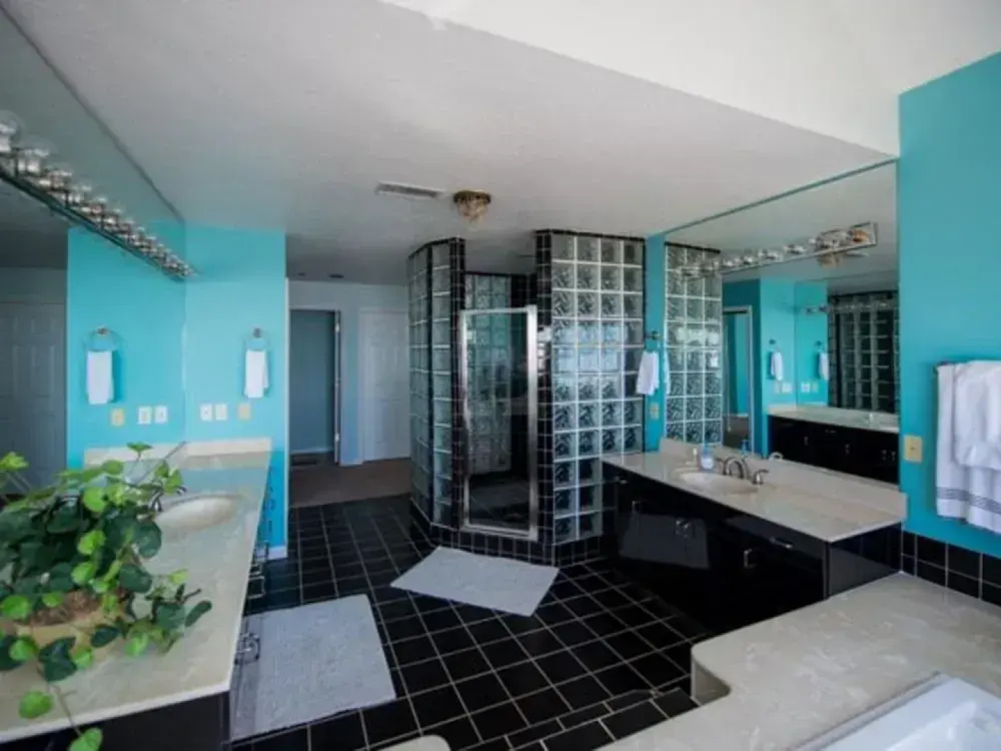 Luxury Beachfront Oasis With Private Pool - Btr 53777