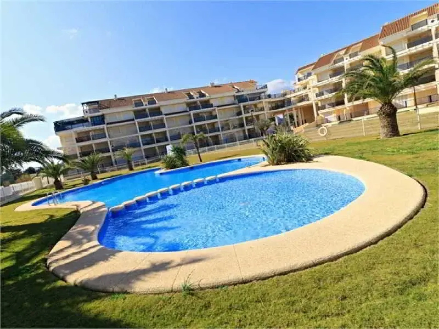 Apartamentos Almadraba VyB