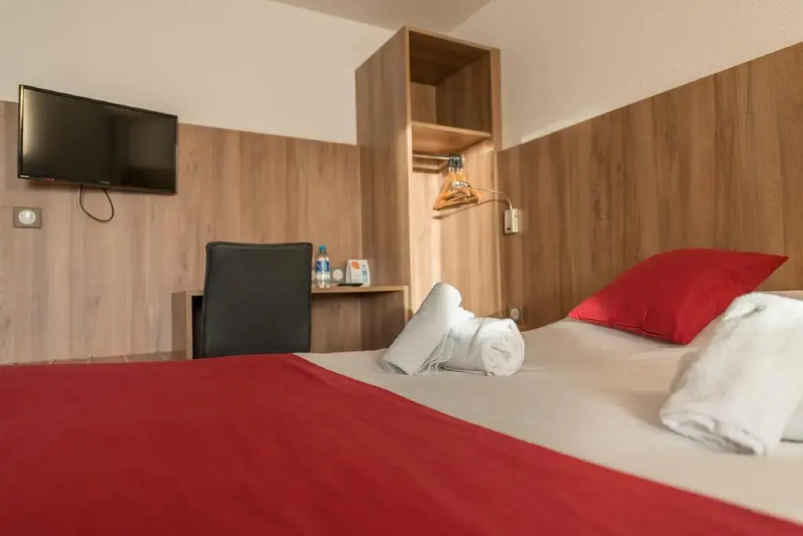 Brit Hotel Plaisance