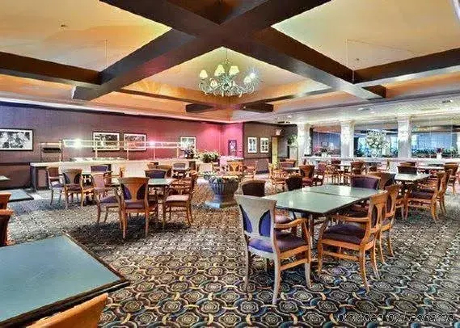 Rodeway Inn & Suites & Conference Center