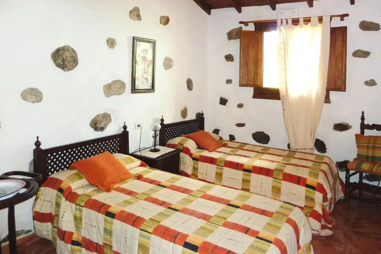 Apartment in Moya with terrace