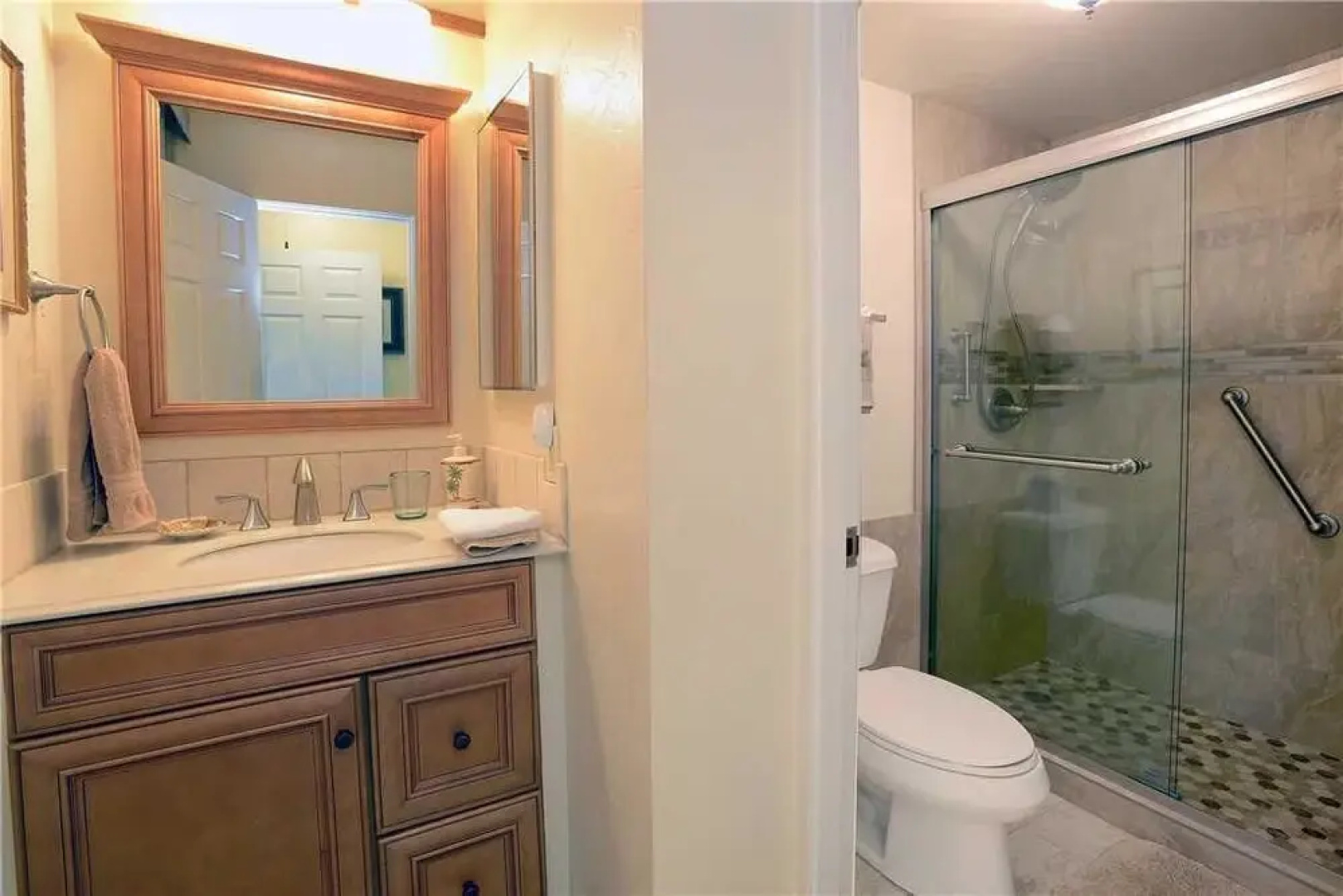 Nani Kai Hale 303 - One Bedroom Condo with Ocean View